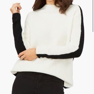 Vince Camuto Black and White Color Block Ribbed Women's Sweater